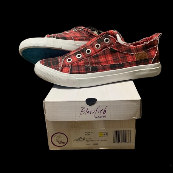 Red Blowfish Shoes - Picture 5 of 5